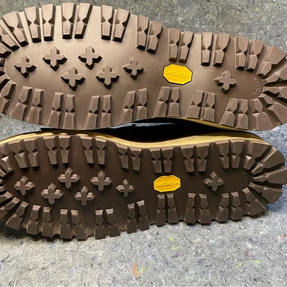 Dinner Ridge boots 9.5 - Picture 4 of 4